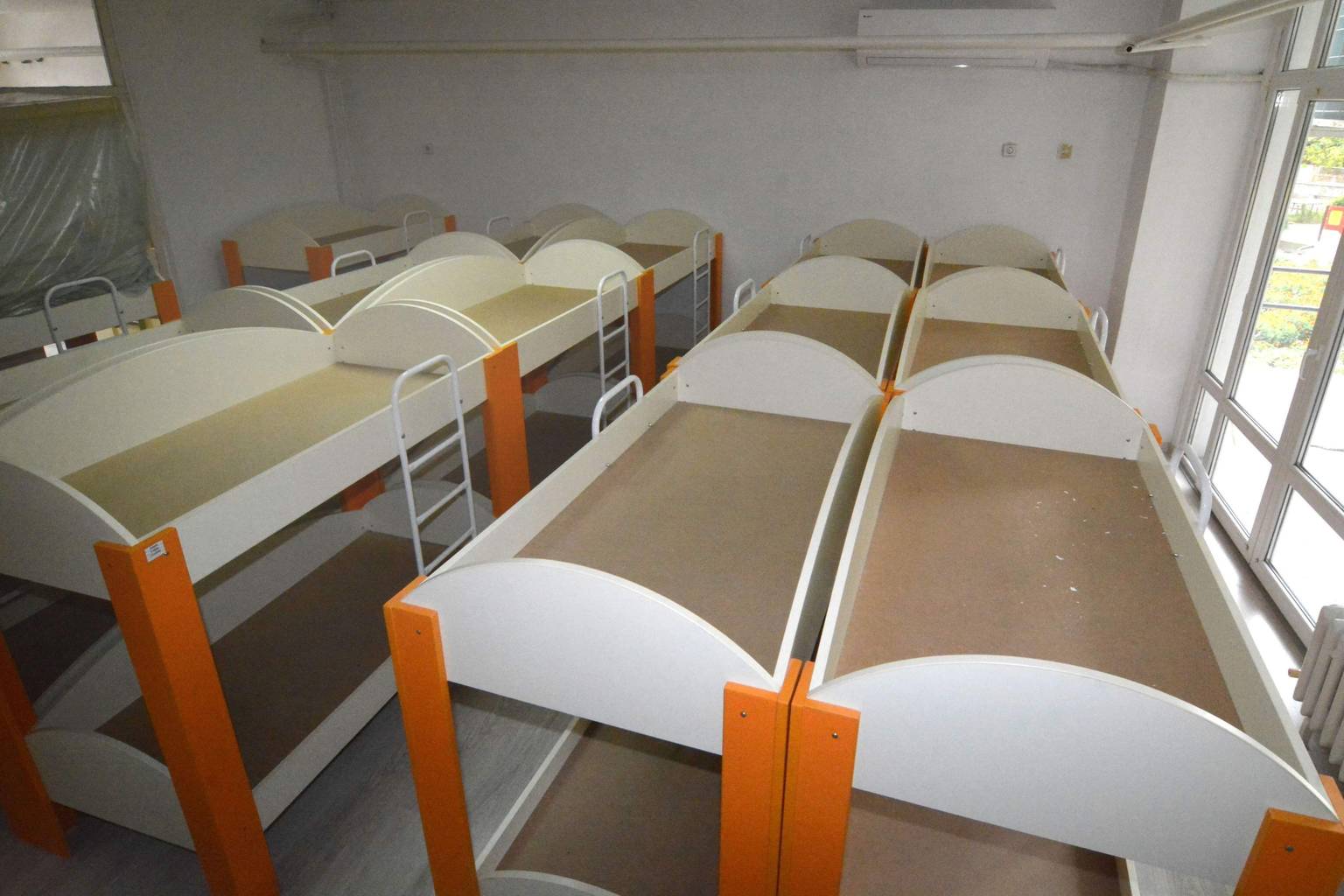  Започна ремонта на детска градина 